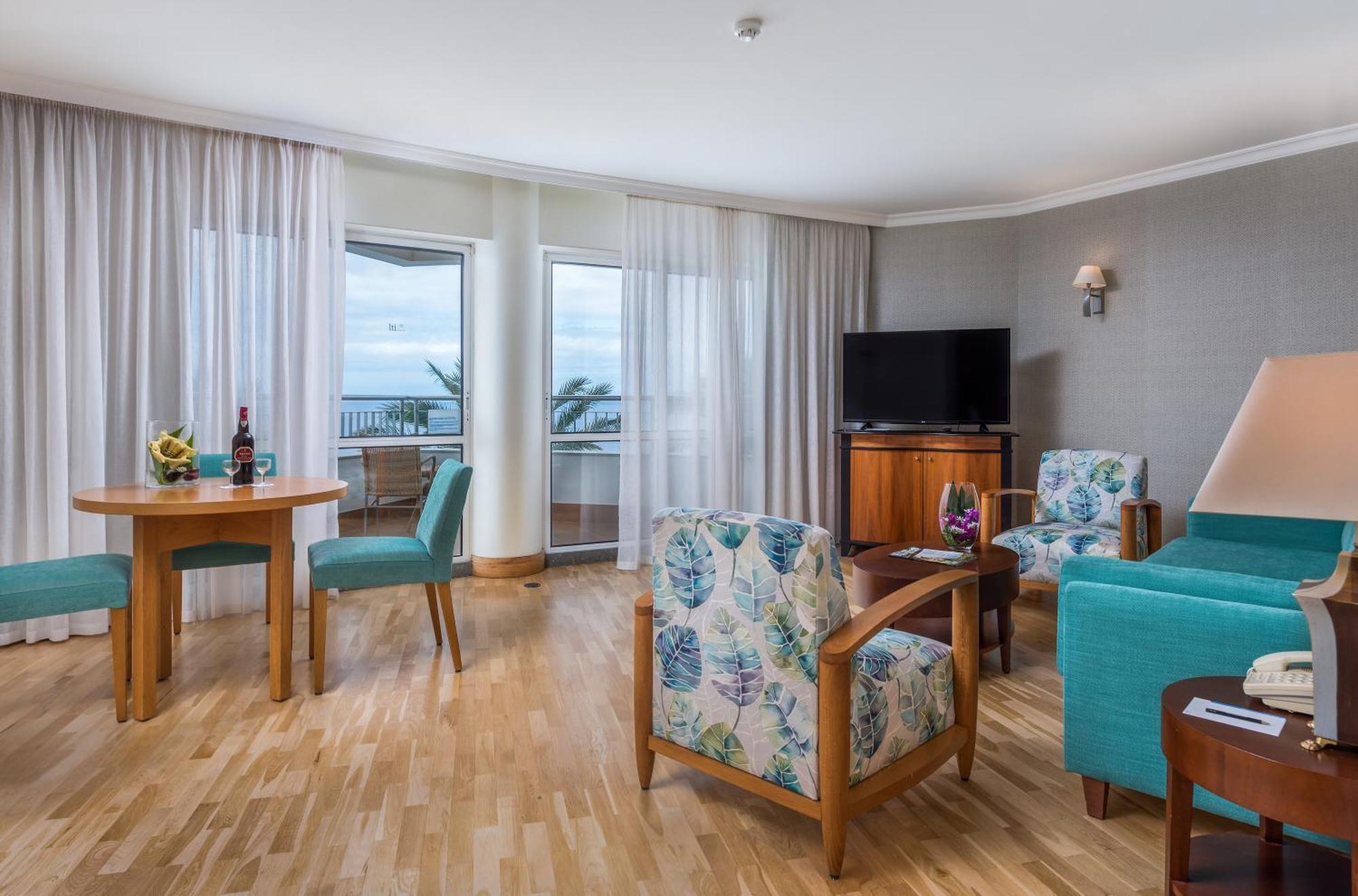 Suite Sea View Extra Bed